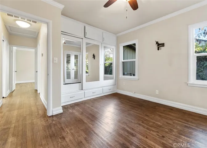 1706 W Myrtle Avenue, Visalia, California 93291