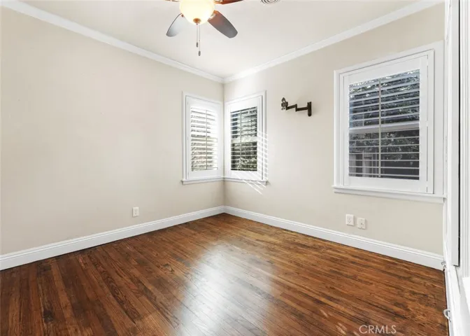 1706 W Myrtle Avenue, Visalia, California 93291