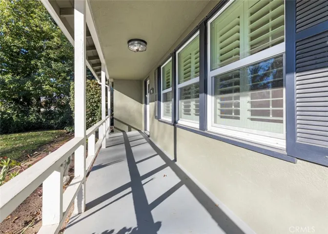 1706 W Myrtle Avenue, Visalia, California 93291
