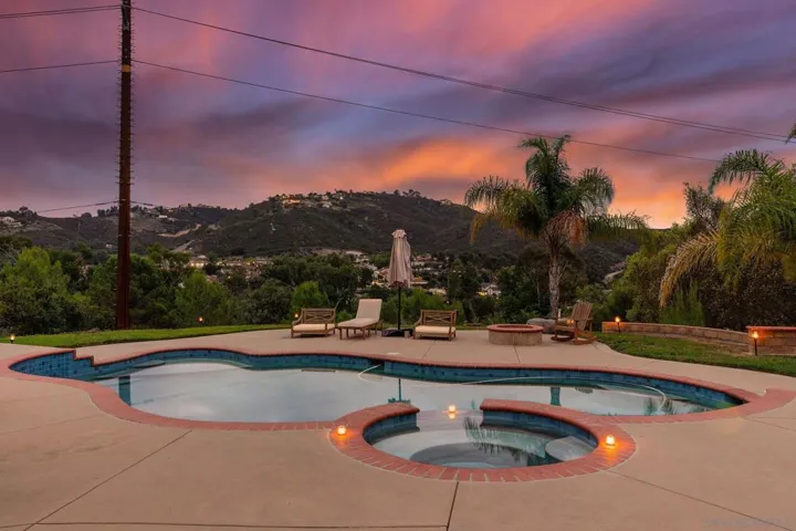 473 Silver Shadow Dr, San Marcos, California 92078
