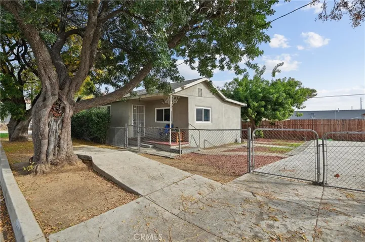 146 S 4th Street, Colton, California 92324