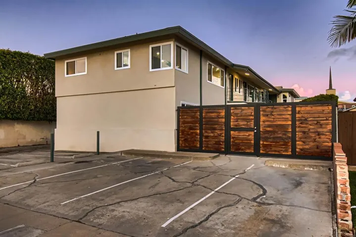 4493 48th Street, San Diego, California 92115