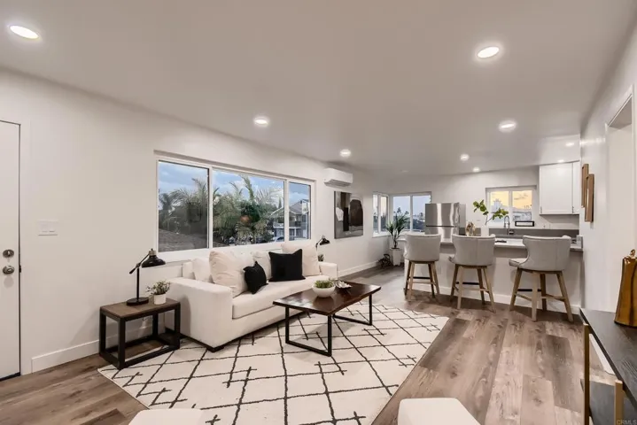 4493 48th Street, San Diego, California 92115