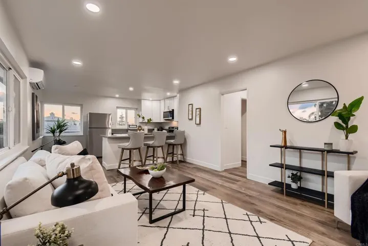4493 48th Street, San Diego, California 92115