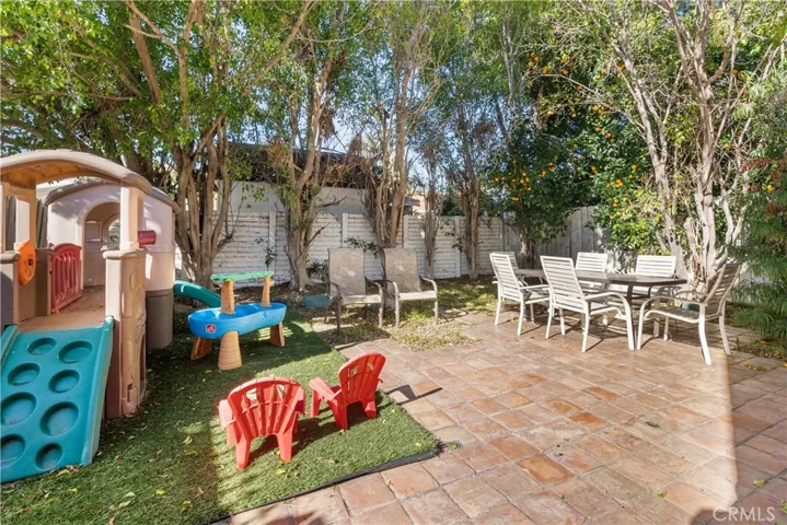 17730 Kingsbury Street 9, Granada Hills, California 91344