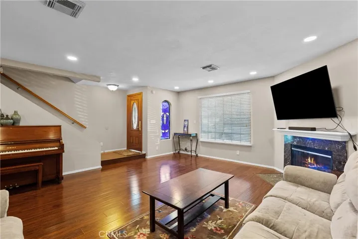 17730 Kingsbury Street 9, Granada Hills, California 91344