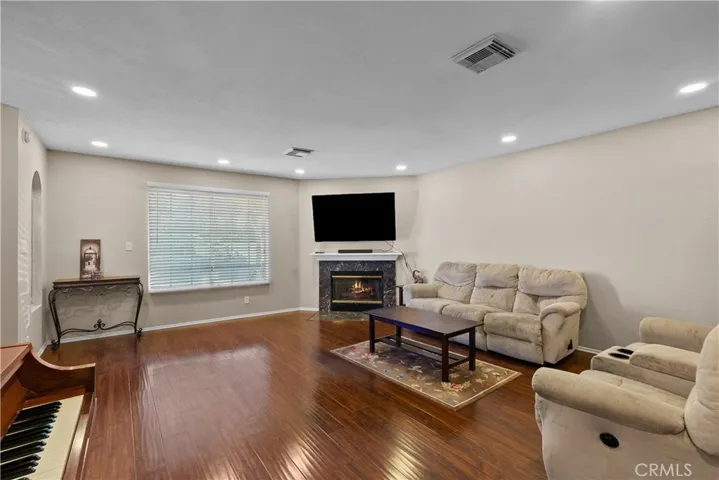 17730 Kingsbury Street 9, Granada Hills, California 91344