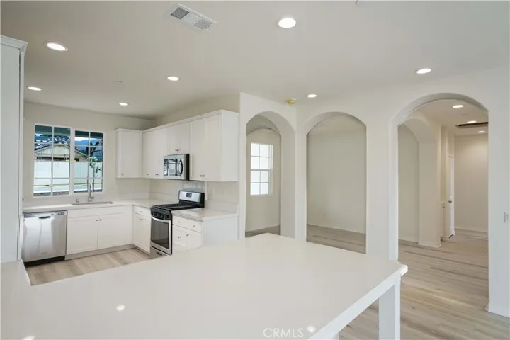 10762 Stacy Circle, Yucaipa, California 92399