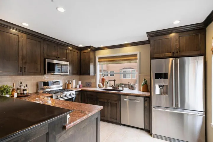 444 San Antonio Road 6a, Palo Alto, California 94306