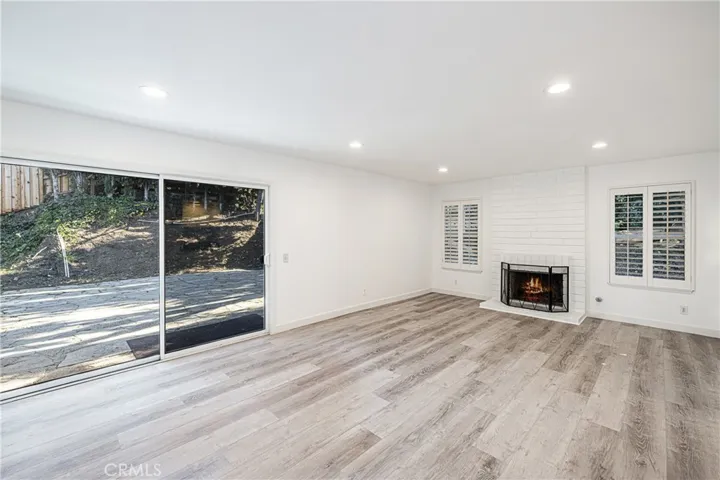 2912 Canna Street, Thousand Oaks, California 91360