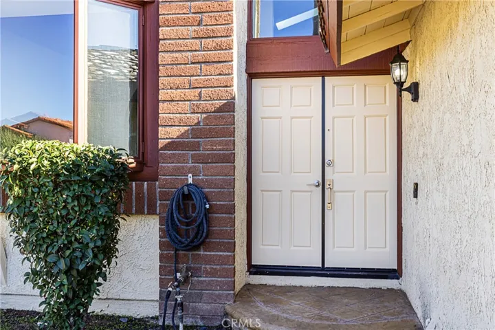 2912 Canna Street, Thousand Oaks, California 91360