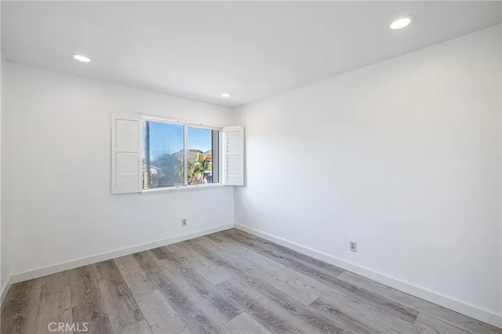 Upper level Bed 3