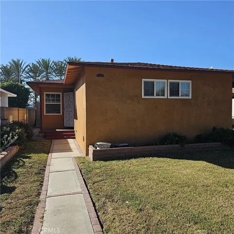 1434 Magnolia Avenue, Santa Ana, California 92707