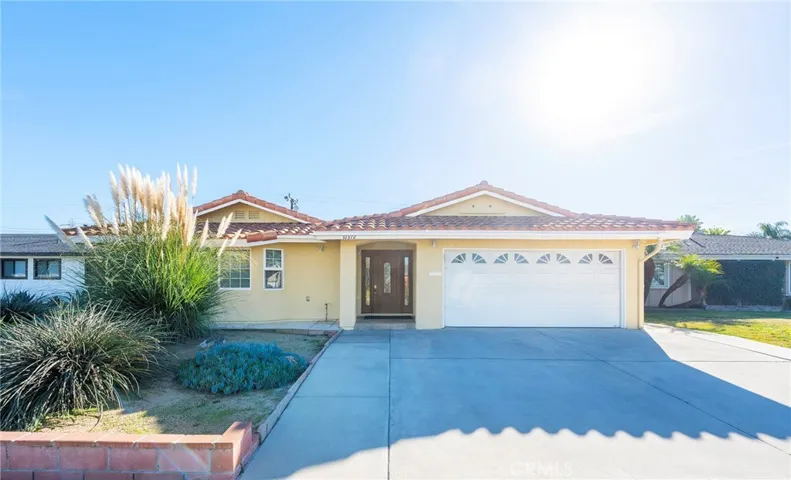 10372 Maikai Drive, Huntington Beach, California 92646
