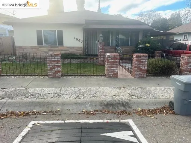 1567 Wayne Ave, San Leandro, California 94577