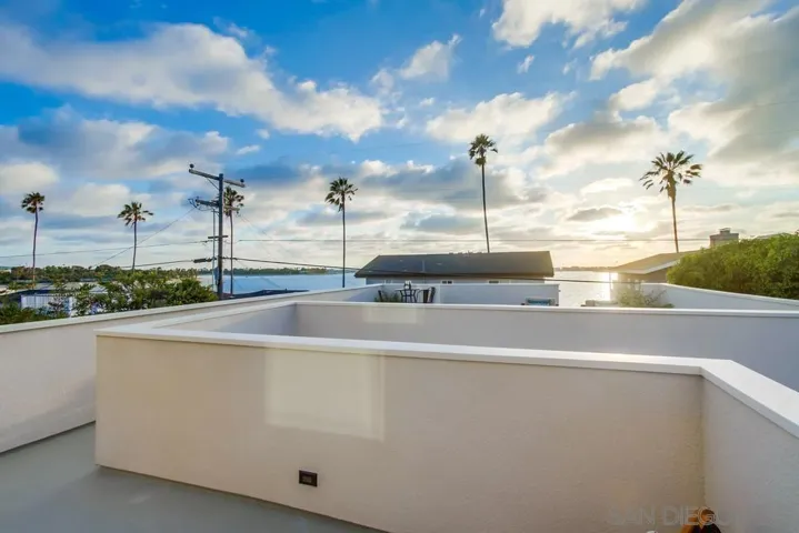 3446 Buena Vista Street, San Diego, California 92109