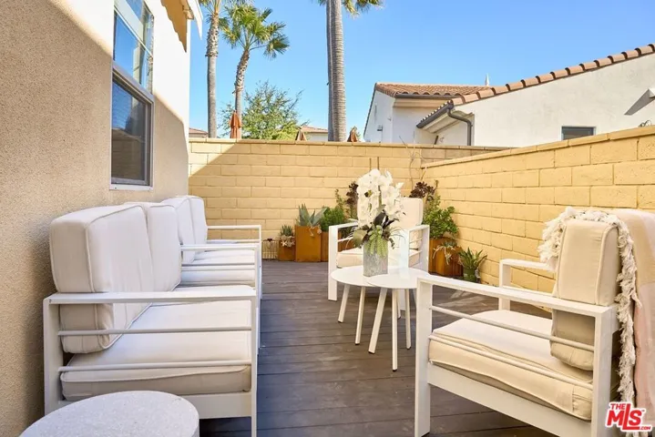 21809 Propello Drive, Santa Clarita, California 91350