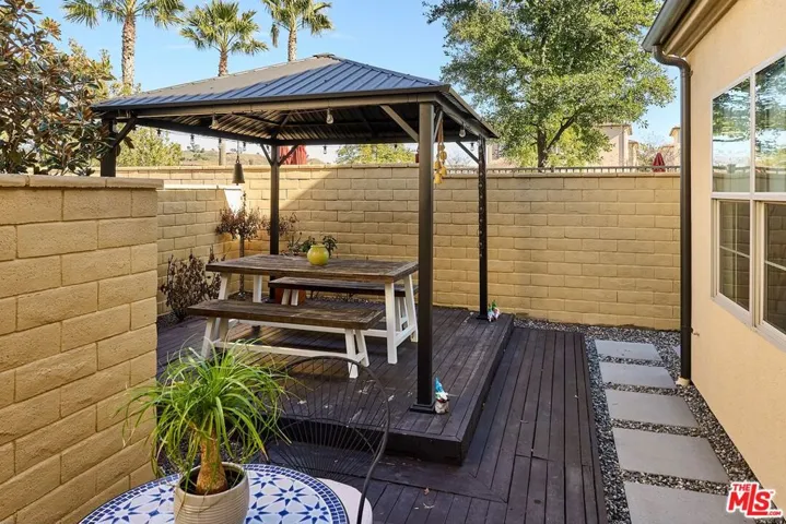 21809 Propello Drive, Santa Clarita, California 91350