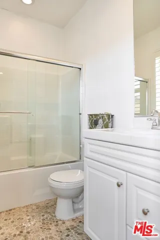 21809 Propello Drive, Santa Clarita, California 91350