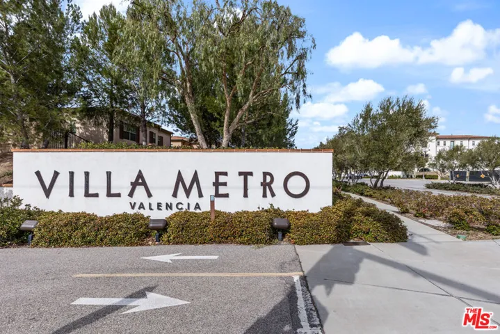 21809 Propello Drive, Santa Clarita, California 91350