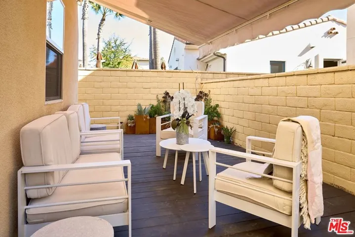 21809 Propello Drive, Santa Clarita, California 91350