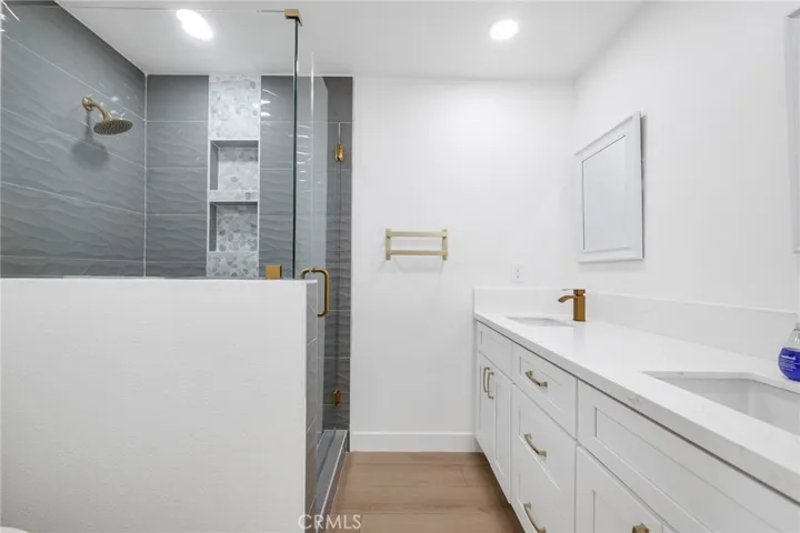 2739 Lakewood Place, Westlake Village, California 91361