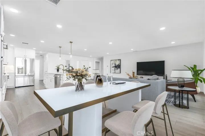 2739 Lakewood Place, Westlake Village, California 91361