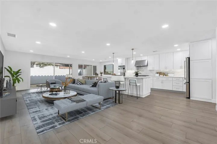 2739 Lakewood Place, Westlake Village, California 91361
