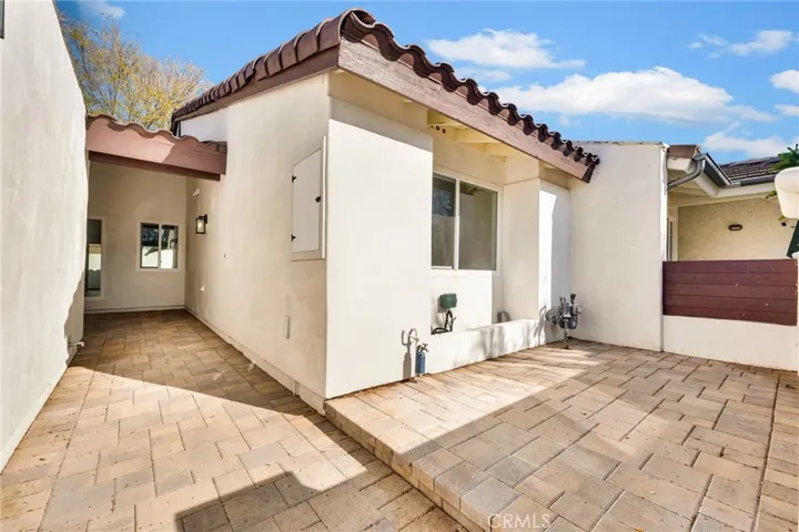 2739 Lakewood Place, Westlake Village, California 91361
