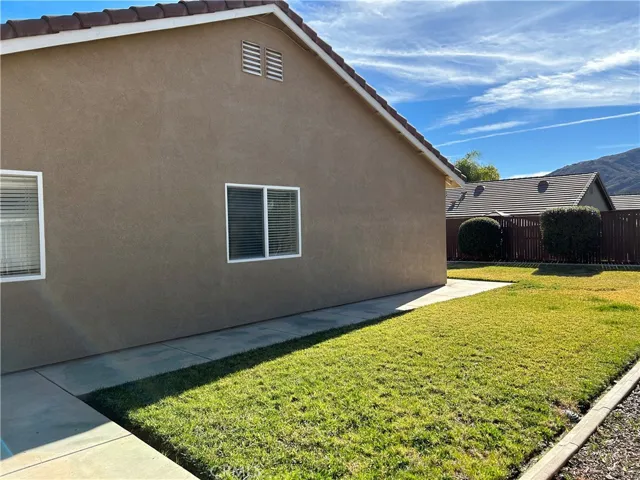 21923 Heliotrope Lane, Wildomar, California 92595