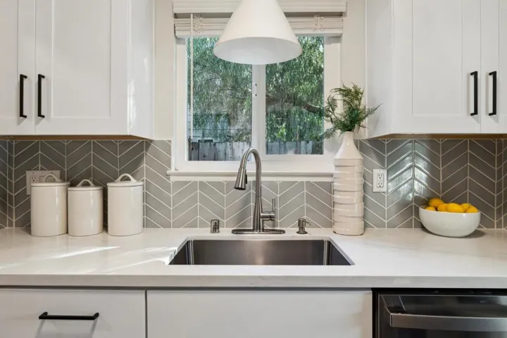 29132915 Simkins Court, Palo Alto, California 94303