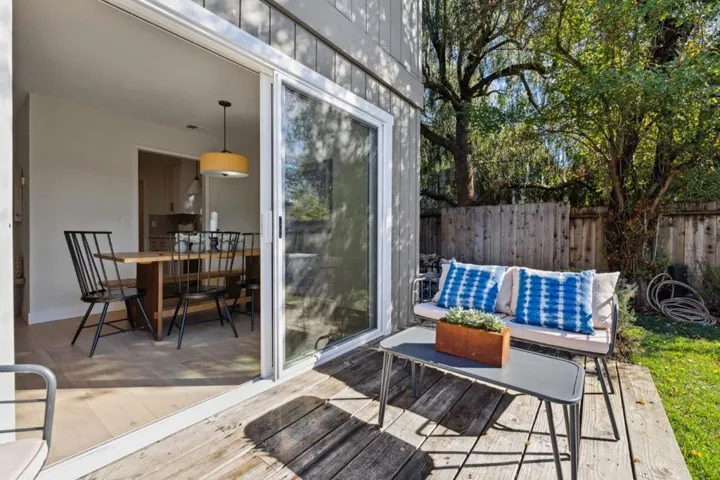 29132915 Simkins Court, Palo Alto, California 94303