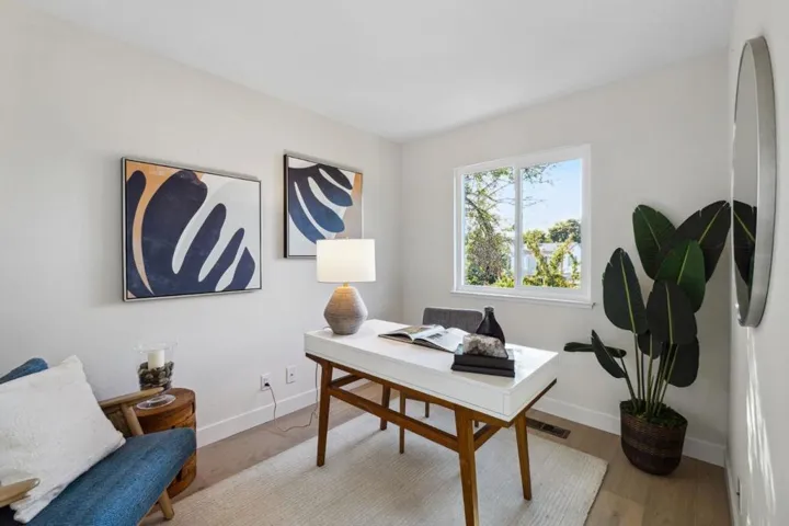29132915 Simkins Court, Palo Alto, California 94303