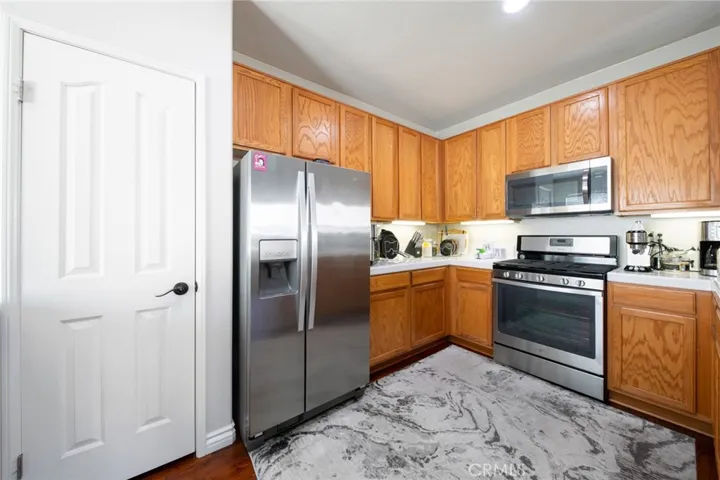 7353 Ellena W 81, Rancho Cucamonga, California 91730
