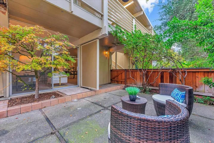640 Forest Avenue D, Palo Alto, California 94301