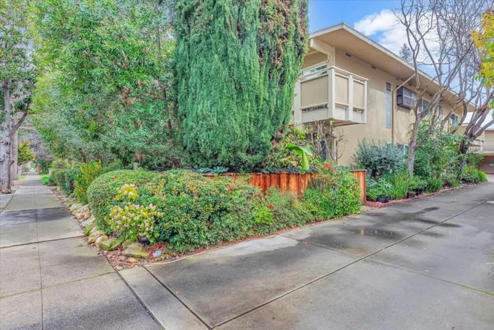 640 Forest Avenue D, Palo Alto, California 94301