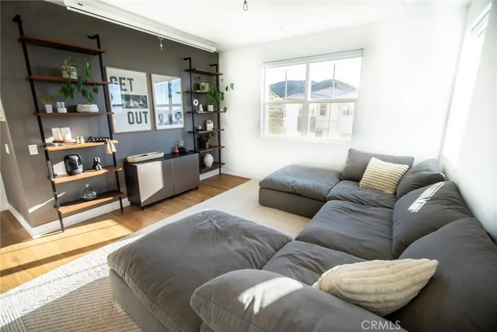 19075 Merryweather Drive, Saugus, California 91351
