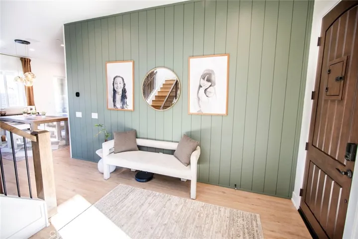 Spacious entry