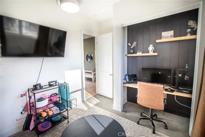 19075 Merryweather Drive, Saugus, California 91351