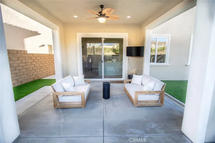 19075 Merryweather Drive, Saugus, California 91351
