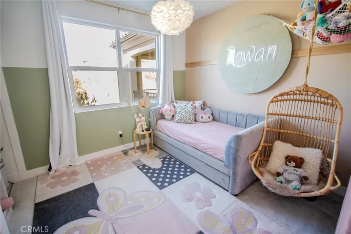 19075 Merryweather Drive, Saugus, California 91351