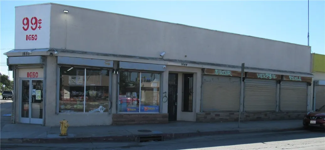 1644 E Compton Boulevard, Compton, California 90221