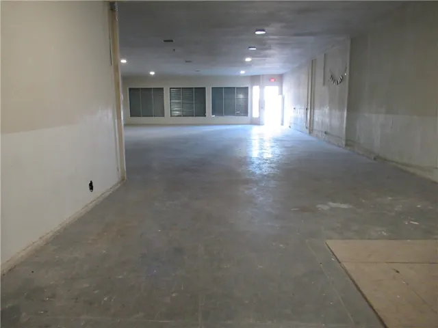 1644 E Compton Boulevard, Compton, California 90221