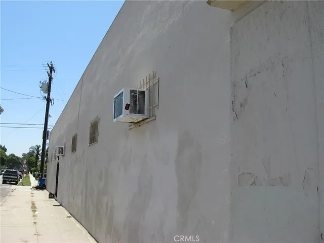 1644 E Compton Boulevard, Compton, California 90221