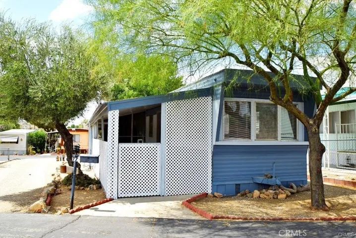 55524 Yucca Trail, Yucca Valley, California 92284