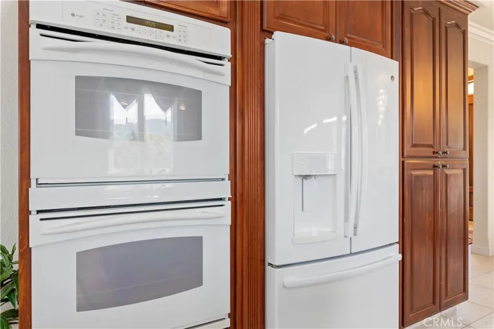 6795 E Highway 20, Lucerne, California 95458