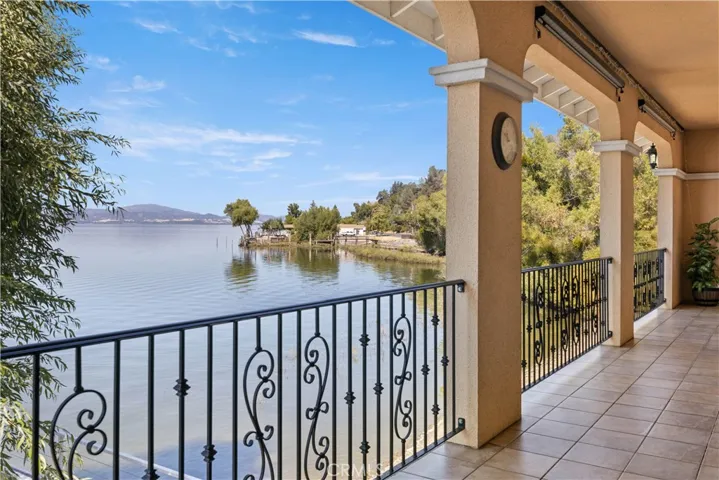 6795 E Highway 20, Lucerne, California 95458