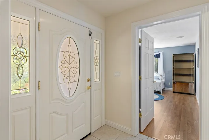 Lower level entry way