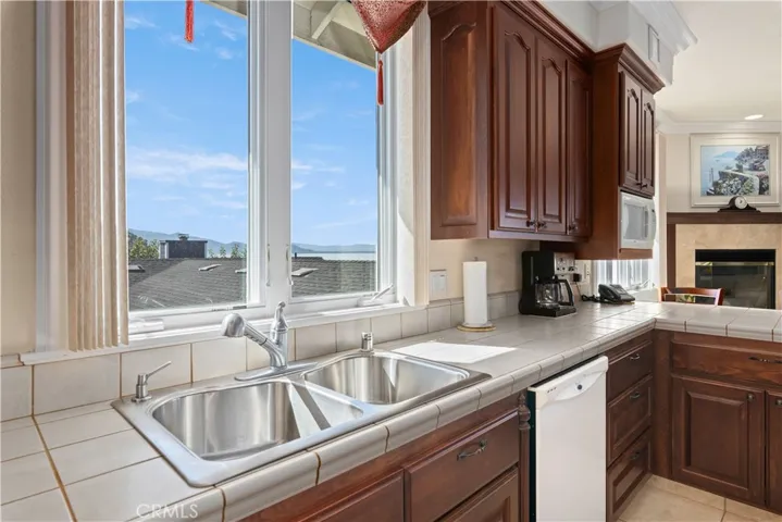 6795 E Highway 20, Lucerne, California 95458