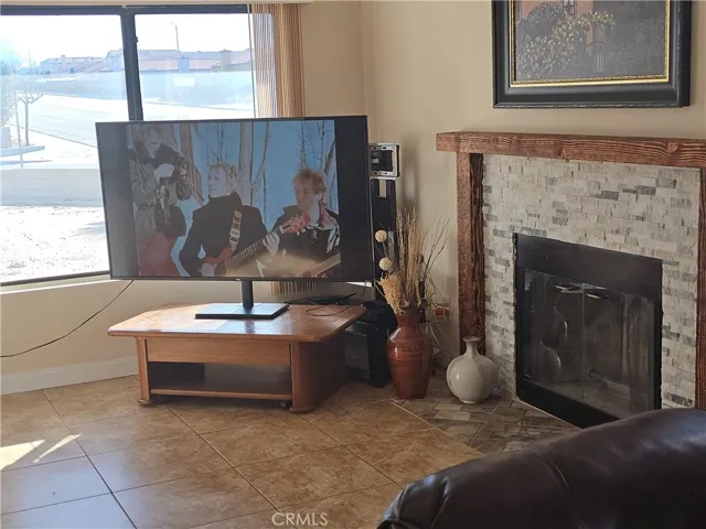 13612 Taurus Lane, Victorville, California 92392